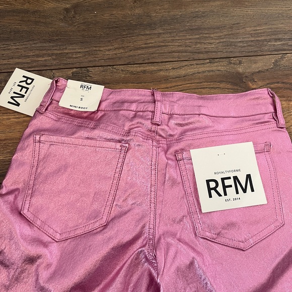 NWT Royalty For Me Pink Metallic MiniBoot cut Jeans Size S - Picture 6 of 7